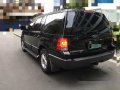 Black Ford Expedition 2003 at 75000 km for sale -1