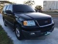 Black Ford Expedition 2003 at 75000 km for sale -6