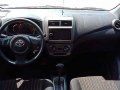 Selling White Toyota Wigo 2018 at 14000 km -1