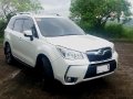 White Subaru Forester 2015 Automatic Gasoline for sale -5
