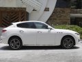 Selling White Maserati Levante 2017 in Quezon City -6