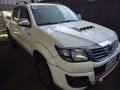 White Toyota Hilux 2015 Manual Diesel for sale -5