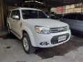 Sell White 2014 Ford Everest Automatic Diesel at 88000 km -8