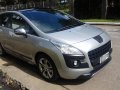 Silver Peugeot 3008 2013 at 95000 km for sale-7