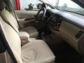 Selling Toyota Innova 2005 Automatic Gasoline-6