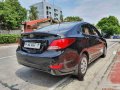 Selling Black Hyundai Accent 2017 at 11000 km-3