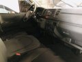 Selling White Toyota Hiace 2018 Manual Diesel -1