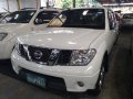 Sell White 2013 Nissan Frontier Navara at 28717 km -7