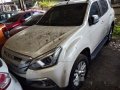 Sell White 2018 Isuzu Mu-X at 9000 km -3