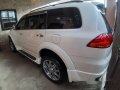 Selling White Mitsubishi Montero Sport 2012 Automatic Diesel at 100000 km -6