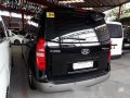 Selling Black Hyundai Grand Starex 2018 in Quezon City-2