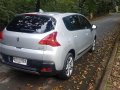 Silver Peugeot 3008 2013 at 95000 km for sale-9