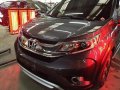 Grey Honda BR-V 2017 at 45000 km for sale -3