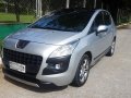 Silver Peugeot 3008 2013 at 95000 km for sale-3