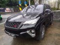 Selling Black Toyota Fortuner 2016 Automatic Diesel -7