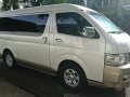 White Toyota Hiace 2010 at 130000 km for sale-1