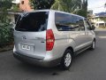 Selling Silver Hyundai Grand Starex 2009 Automatic Diesel at 148000 km-3