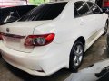 Sell White 2013 Toyota Corolla Altis at 52000 km-3