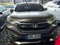 Grey Honda Cr-V 2017 at 36000 km for sale -0