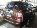 Selling Brown Toyota Innova 2014 in Marikina -9