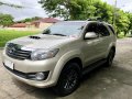 Selling Beige Toyota Fortuner 2015 at 39341 km -3