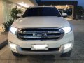 White Ford Everest 2016 at 28000 km for sale -9