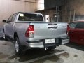 Selling Silver Toyota Hilux 2016 Manual Diesel-1