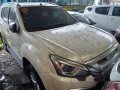 Sell White 2018 Isuzu Mu-X at 9000 km -6