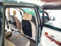 Selling Silver Toyota Innova 2007 in Muntinlupa -1