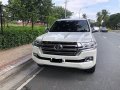 White Toyota Land Cruiser 2015 at 50000 km for sale -1