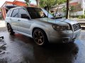 Selling Silver Subaru Forester 2007 at 90000 km -2