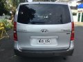 Selling Silver Hyundai Grand Starex 2009 Automatic Diesel at 148000 km-2