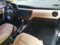 Black Toyota Corolla Altis 2018 at 15000 km for sale-3