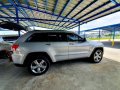 Silver Jeep Grand Cherokee 2012 for sale in Makati-6