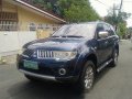 Selling Blue Mitsubishi Montero Sport 2009 at 60000 km -3