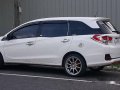 Sell White 2015 Honda Mobilio Automatic Gasoline at 105000 km-4