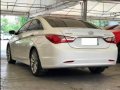 Selling  Hyundai Sonata 2010 Sedan at 20000 km-1