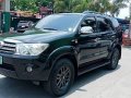 Selling Black Toyota Fortuner 2011 in Meycauayan-7