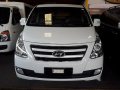 Selling White Hyundai Grand Starex 2016 Automatic Diesel-6