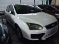 Sell White 2005 Ford Focus in Quezon City-5