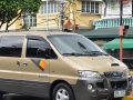 2nd Hand 2004 Hyundai Starex for sale-2