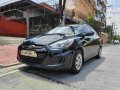 Selling Black Hyundai Accent 2017 at 11000 km-6