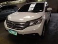 Selling White Honda Cr-V 2012 Automatic Gasoline at 59870 km -9