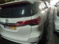 Selling White Toyota Fortuner 2018 Automatic Diesel -2