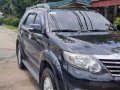 Black Toyota Fortuner 2012 for sale in Santa Cruz-6