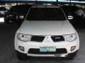 Selling White Mitsubishi Montero Sport 2013 Automatic Diesel -1