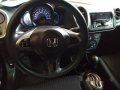 Selling Black Honda Mobilio 2016 in Quezon City -7