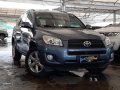 Blue Toyota Rav4 2010 at 43000 km for sale-8