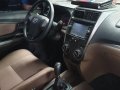 Selling Blue Toyota Avanza 2018 at 13000 km-4