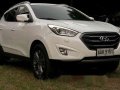 Sell White 2015 Hyundai Tucson Manual-0